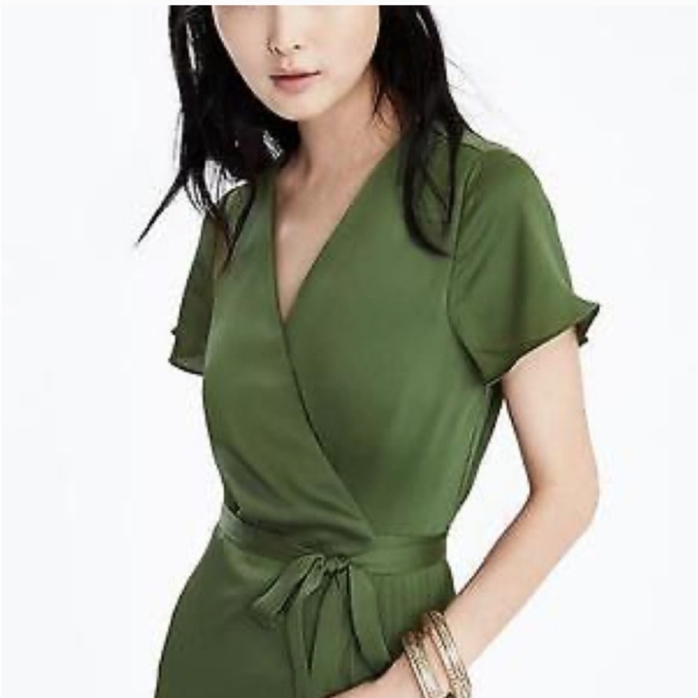 Banana Republic Elegant Olive Green Wrap Dress